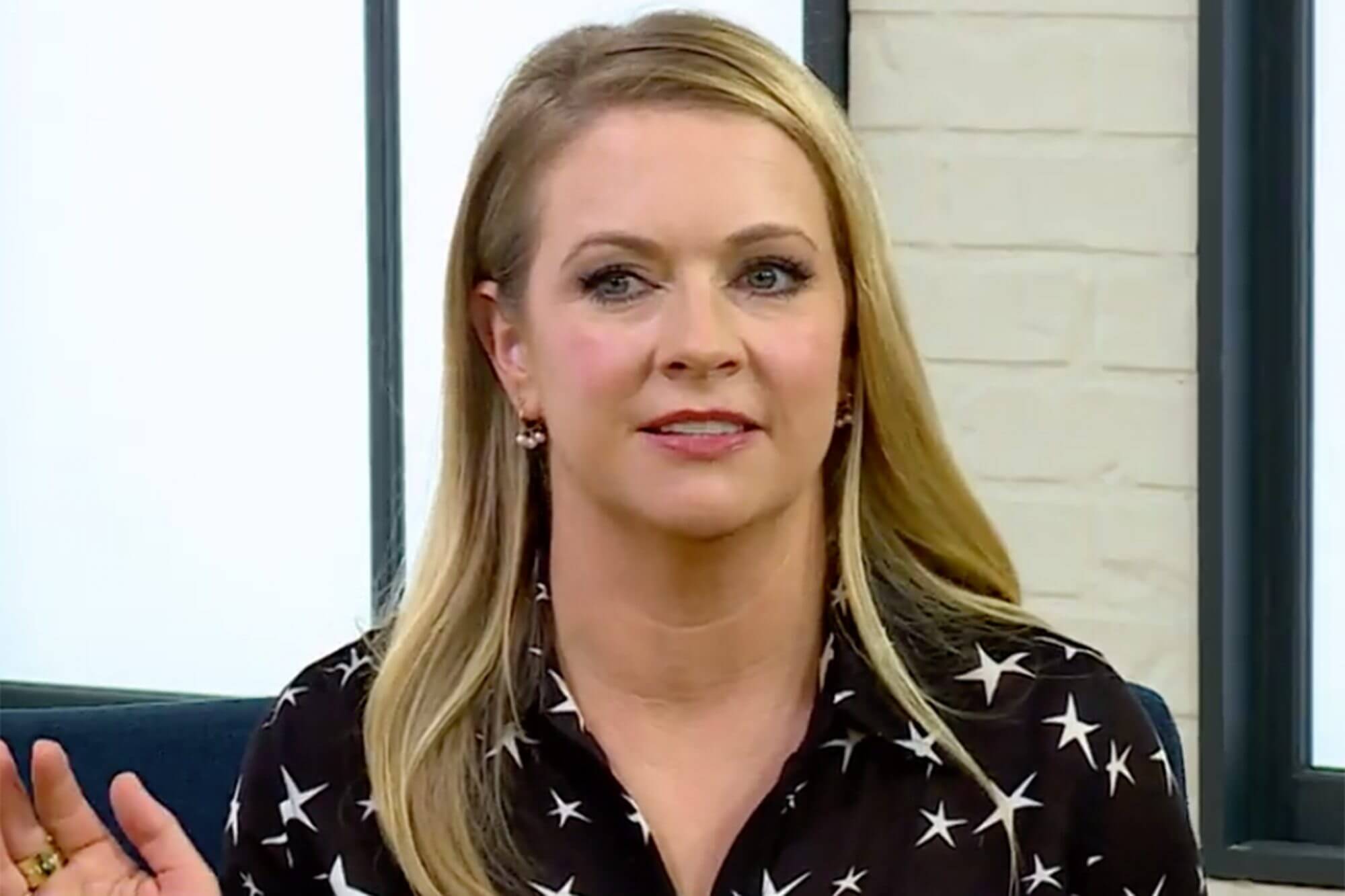 Does Melissa Joan Hart Have An Identical Twin Sister? Meet Dirty Little Secret Actress Husband And Kids